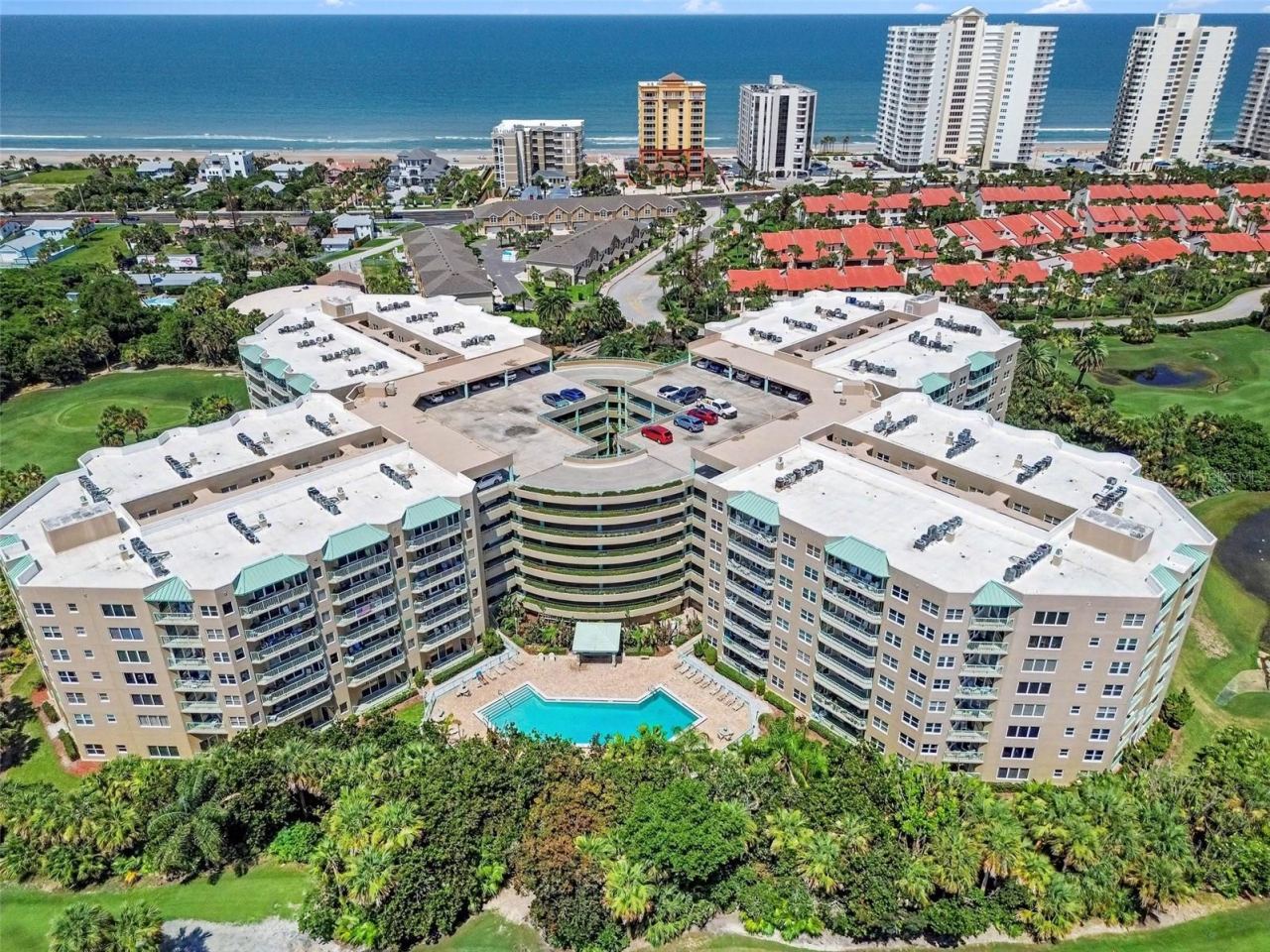 Photo 2 of 20: aerial Ocean view of the complex
