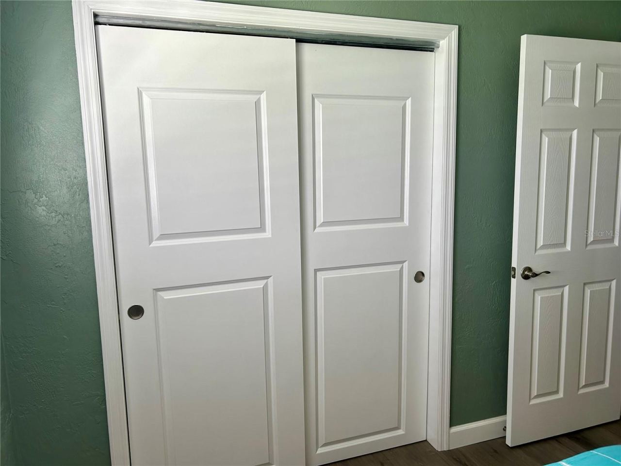 Photo 15 of 20: 1638 Paradise 2nd Bedroom Closet