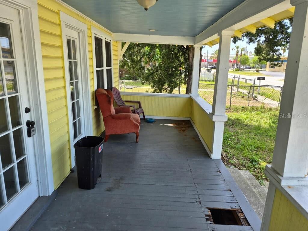 Photo 2 of 17