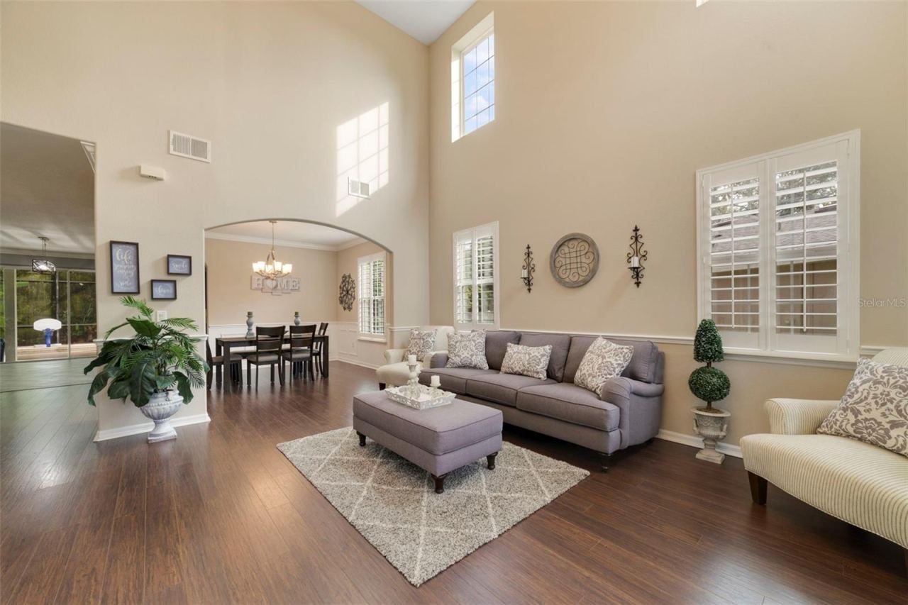 Photo 2 of 20: Formal Living / Dining Room - Image 1