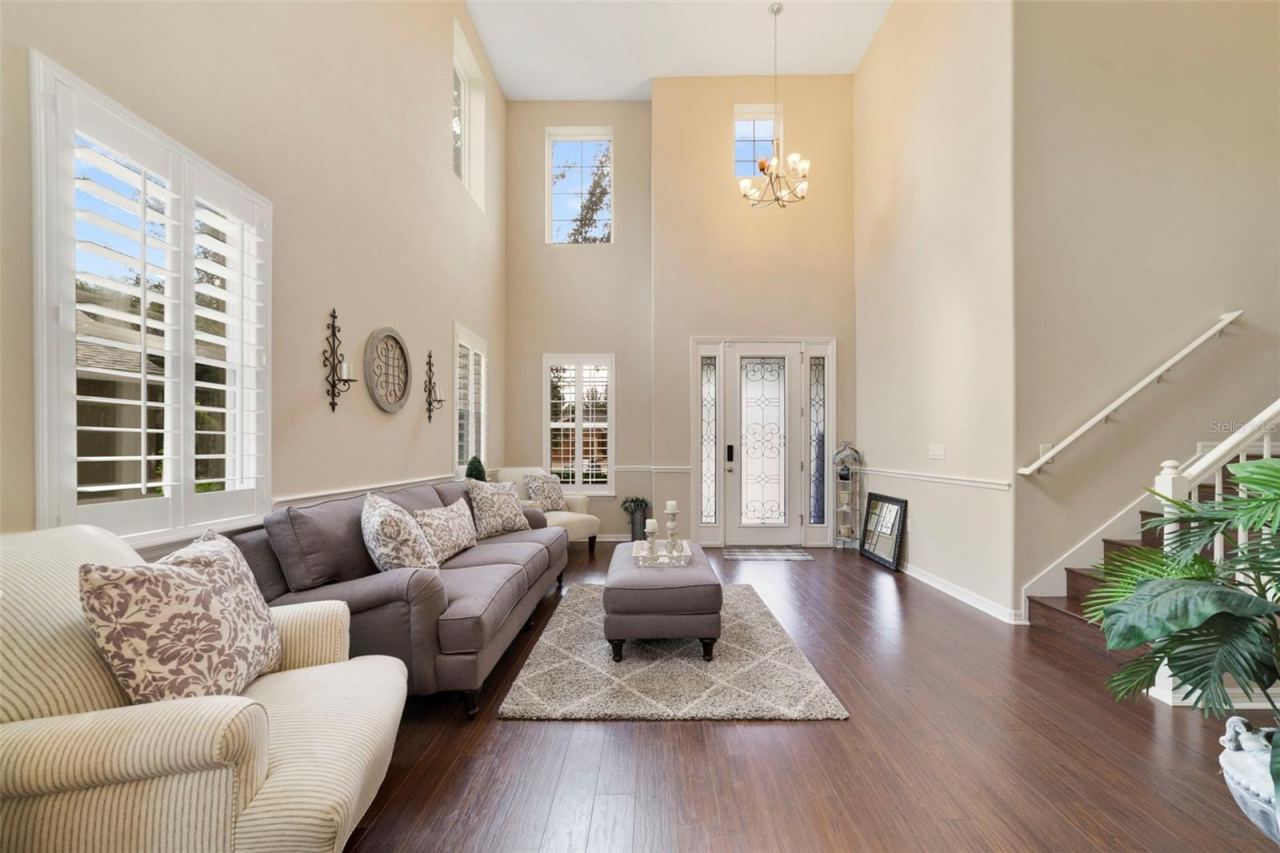 Photo 6 of 20: Formal Living / Dining Room - Image 2