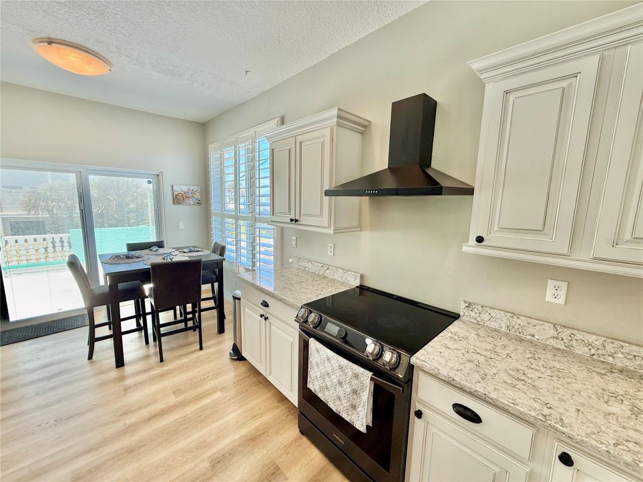Photo 9 of 20: 2nd Floor Kitchen
