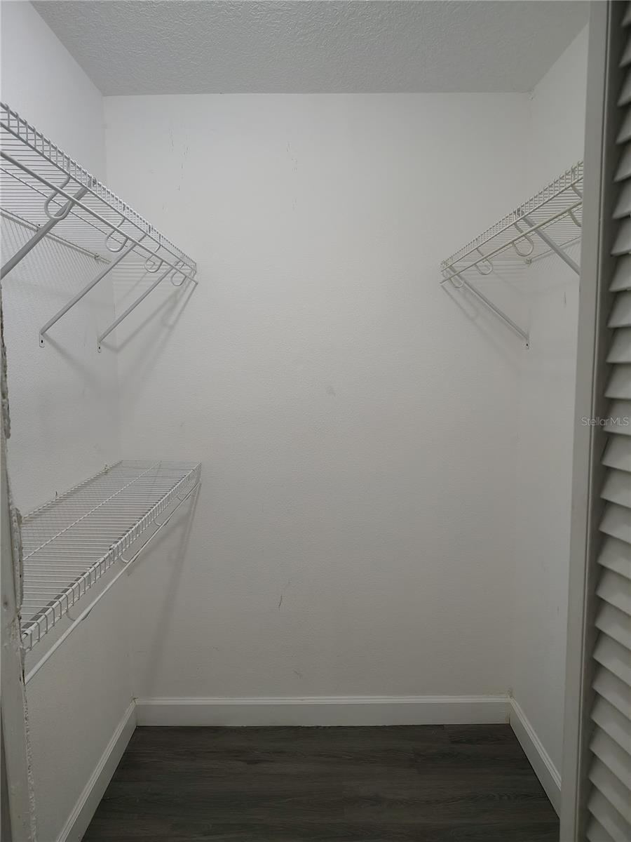 Photo 7 of 20