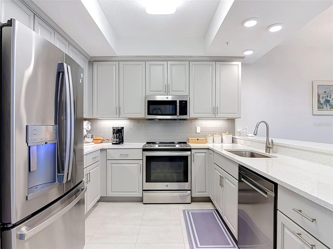 Photo 4 of 20: Kitchen