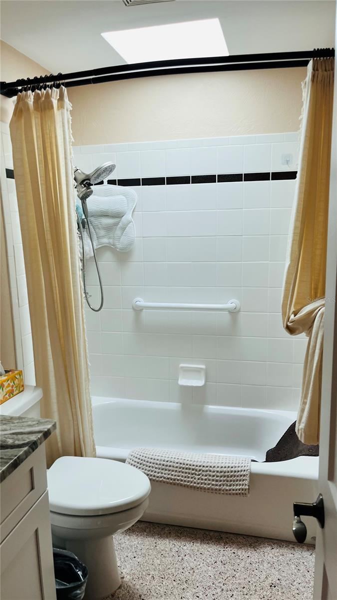 Photo 16 of 20: MAIN HALL BATH