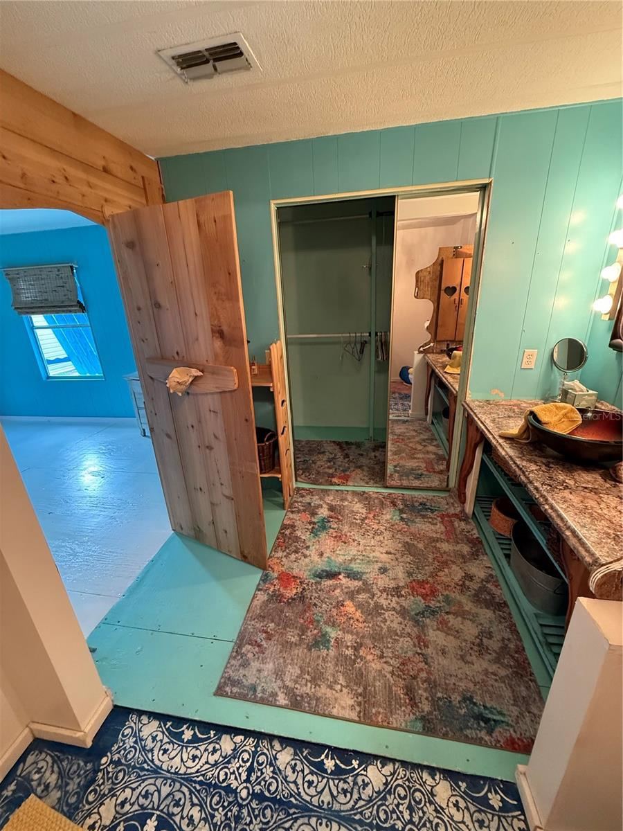Photo 20 of 20