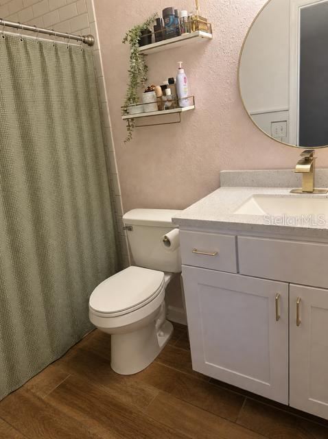 Photo 13 of 19: Primary Bath