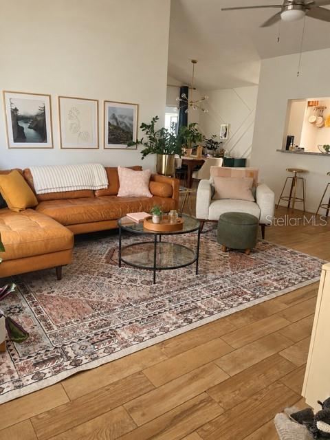 Photo 3 of 19: Living Room