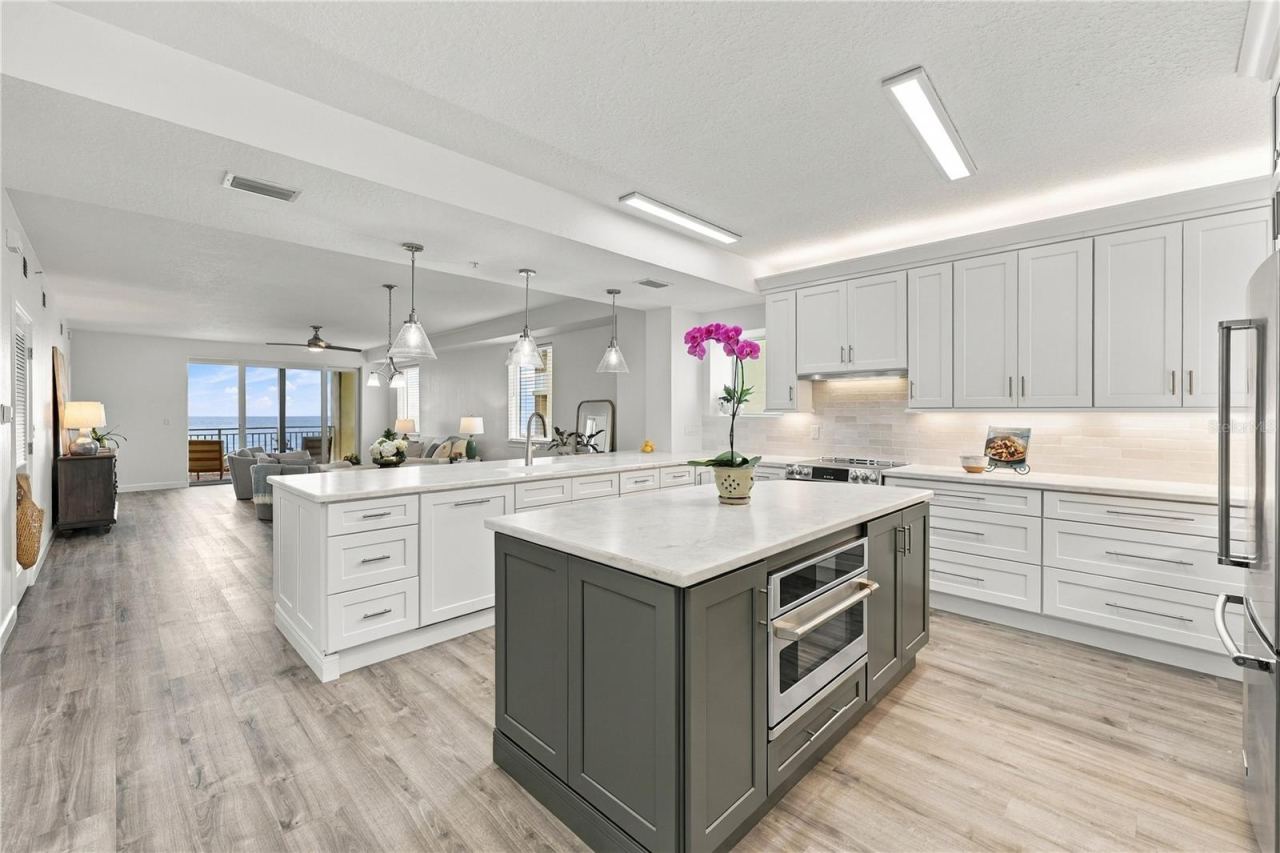 Photo 7 of 20: Gourmet Kitchen with Island