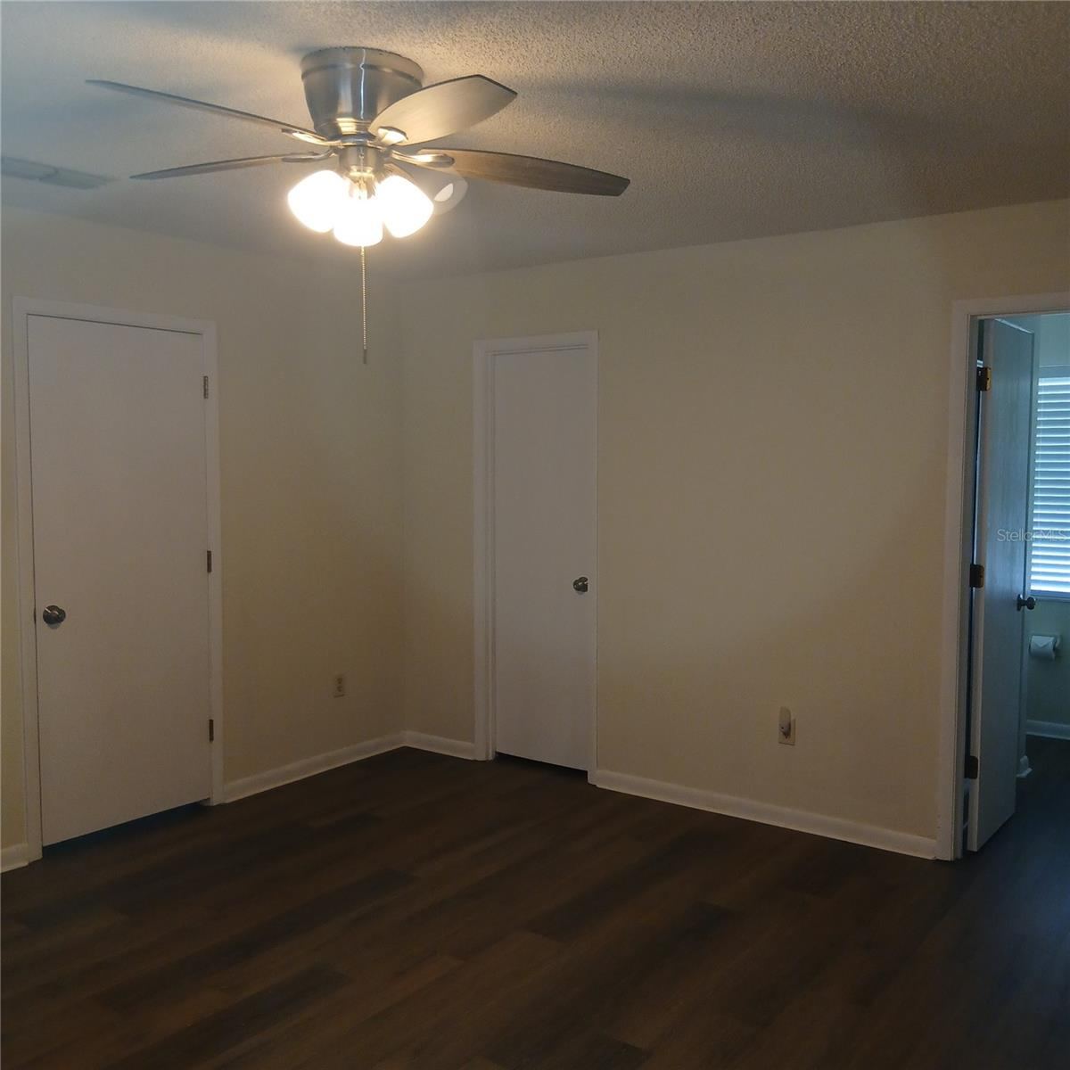 Photo 7 of 20