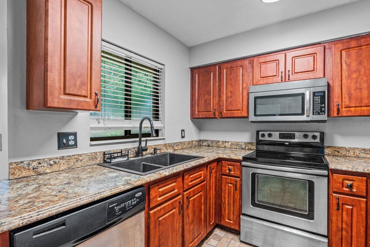 Photo 5 of 20: kitchen