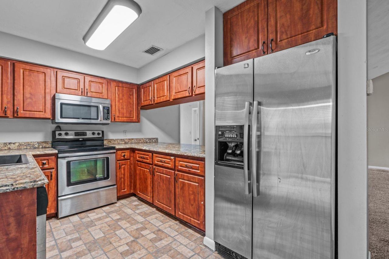 Photo 7 of 20: kitchen