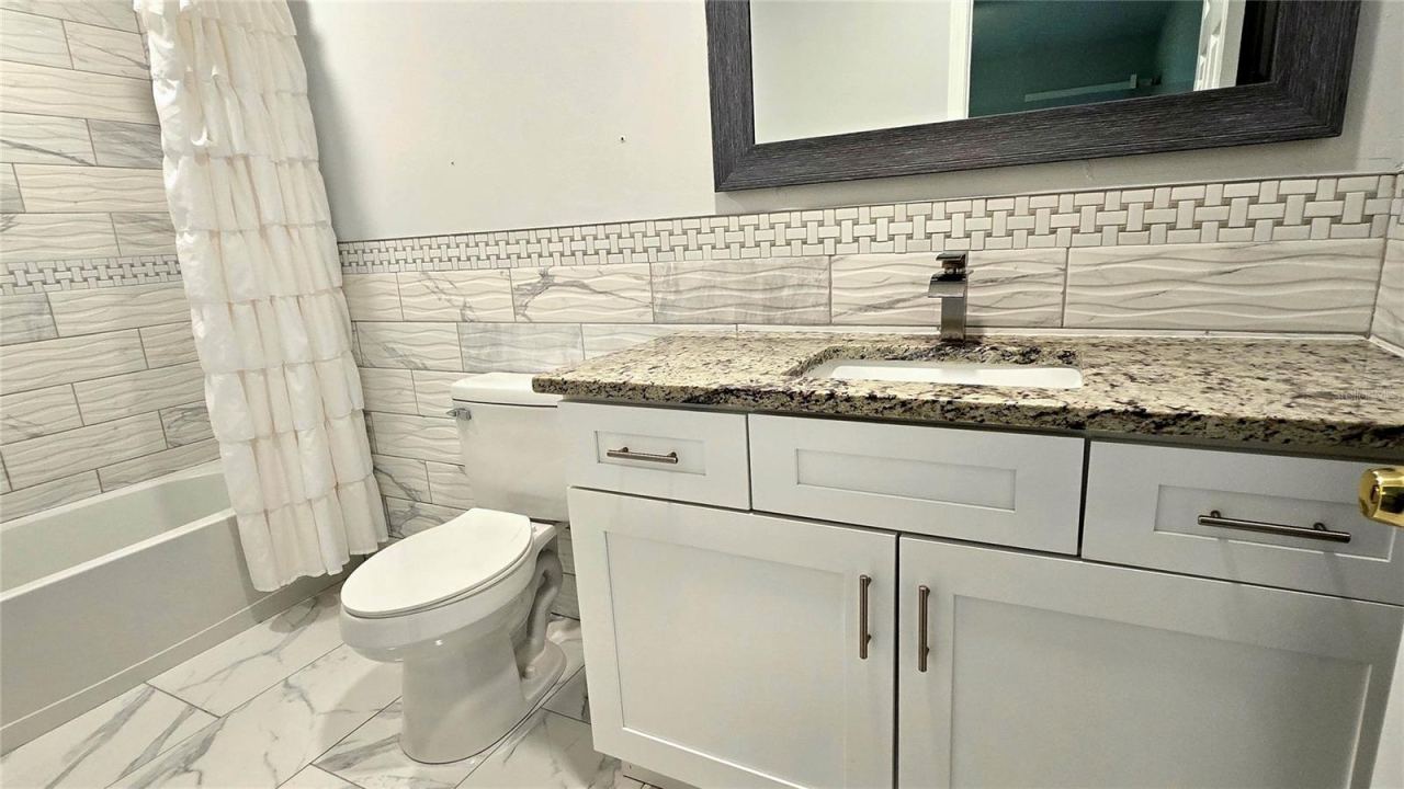 Photo 19 of 20: Modern Finishes