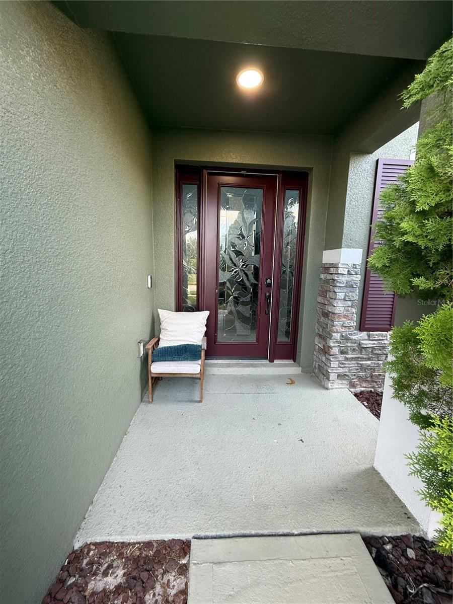 Photo 2 of 20: Covered Entry