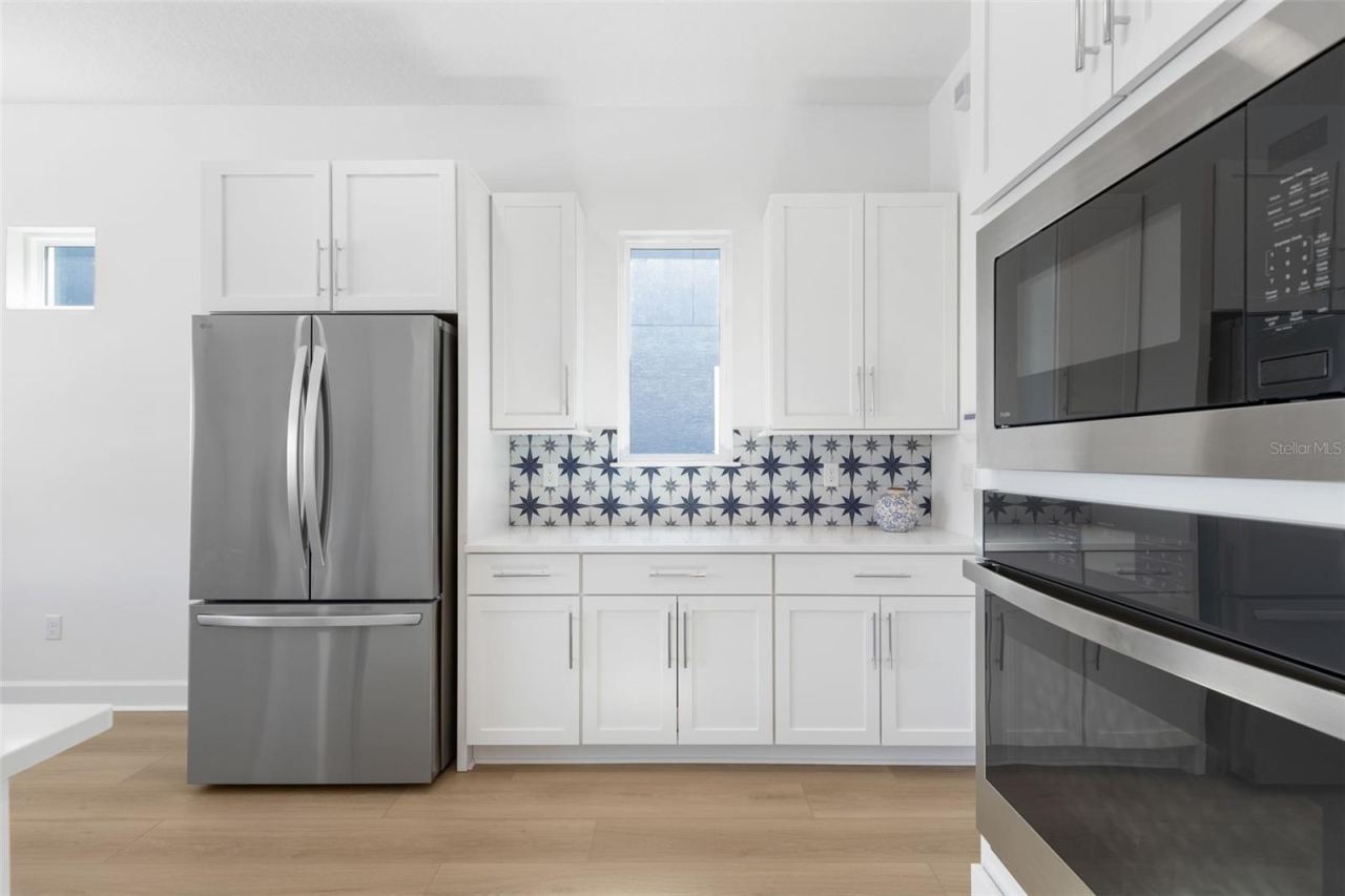 Photo 7 of 20: Kitchen