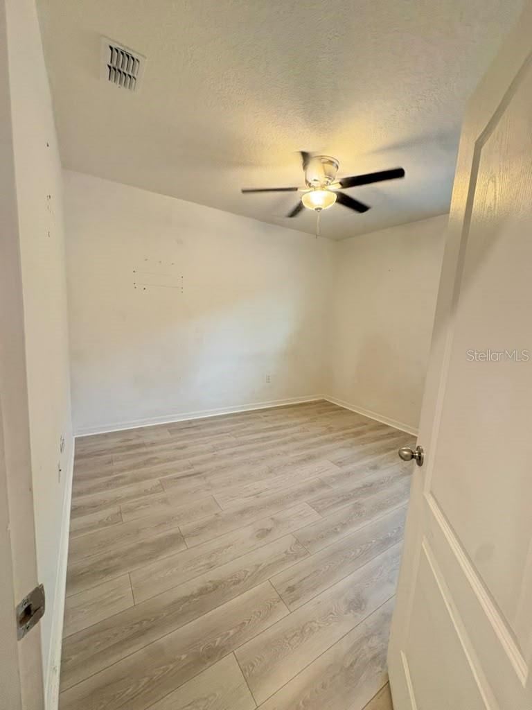 Photo 5 of 20