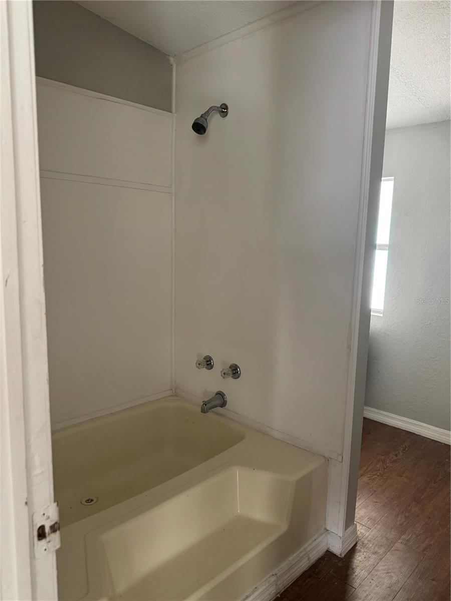 Photo 13 of 20