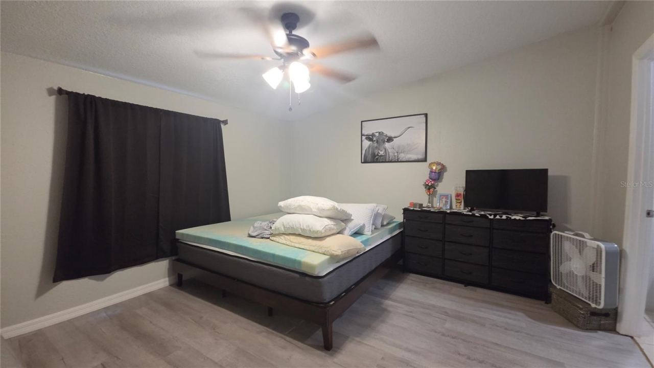 Photo 16 of 20