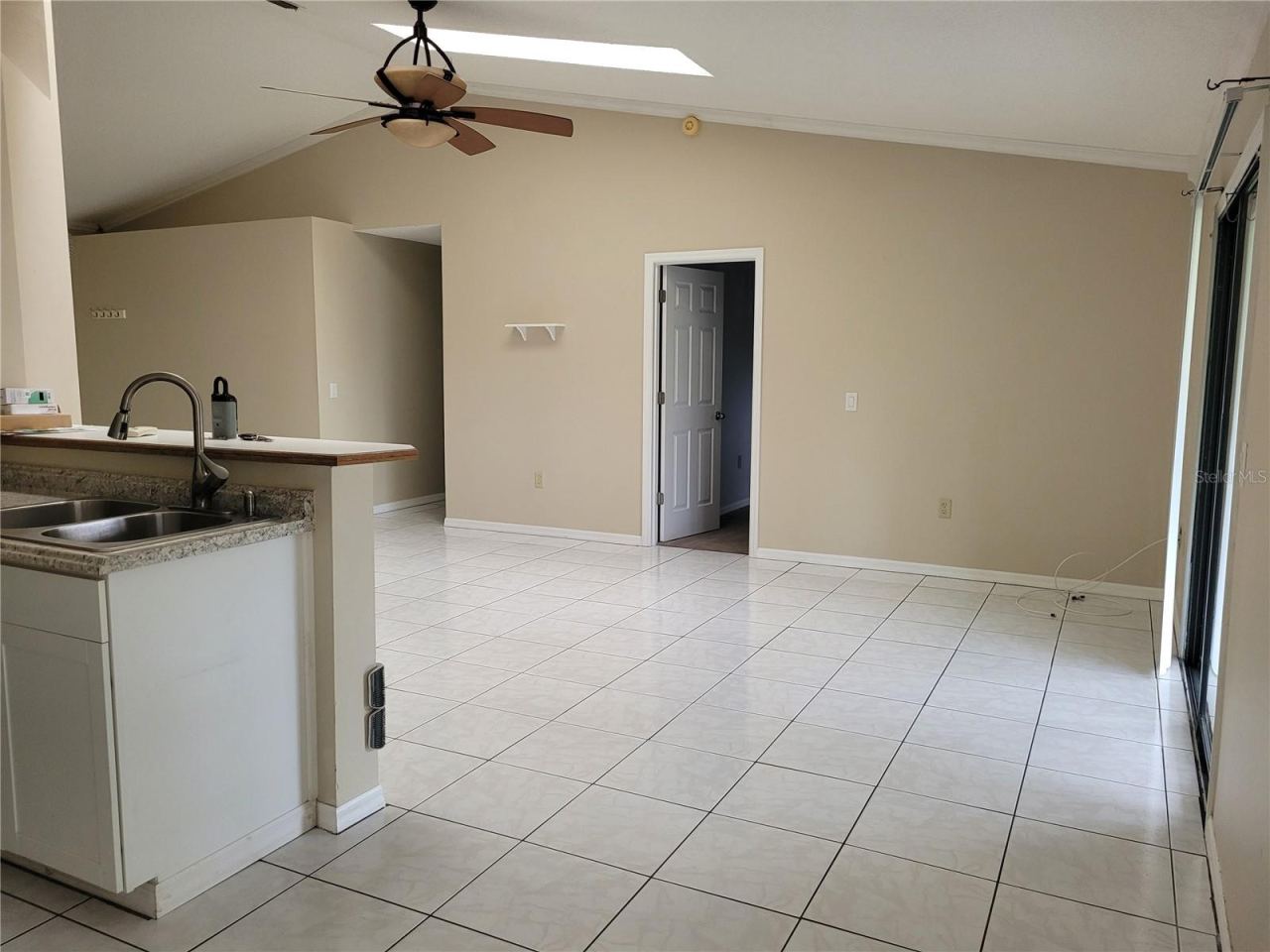 Photo 5 of 20