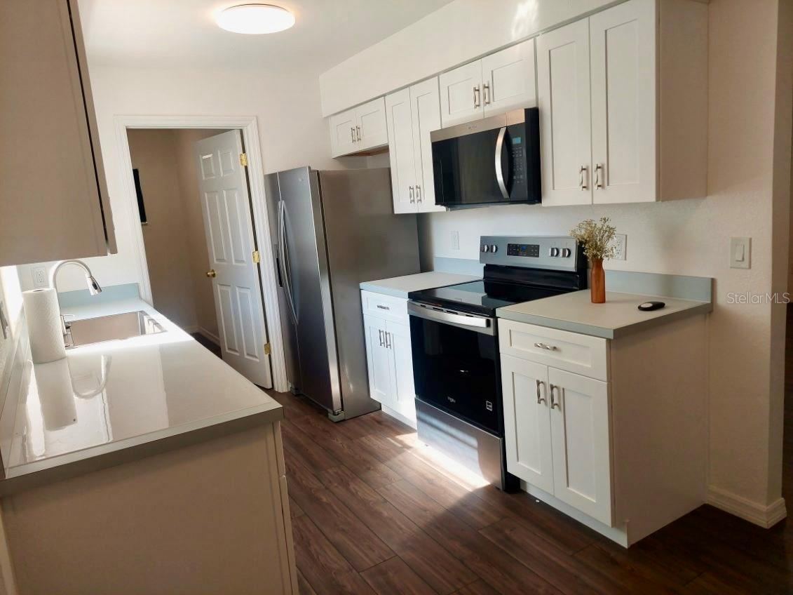 Photo 10 of 20: Kitchen