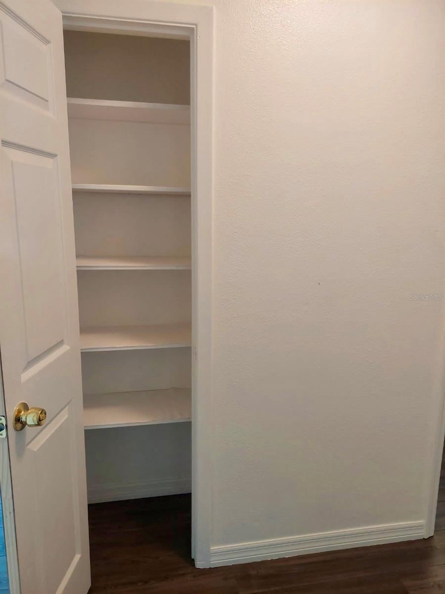 Photo 19 of 20: hallway closet #I