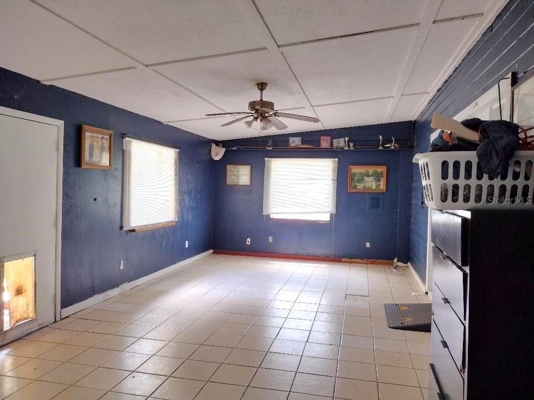 Photo 18 of 20