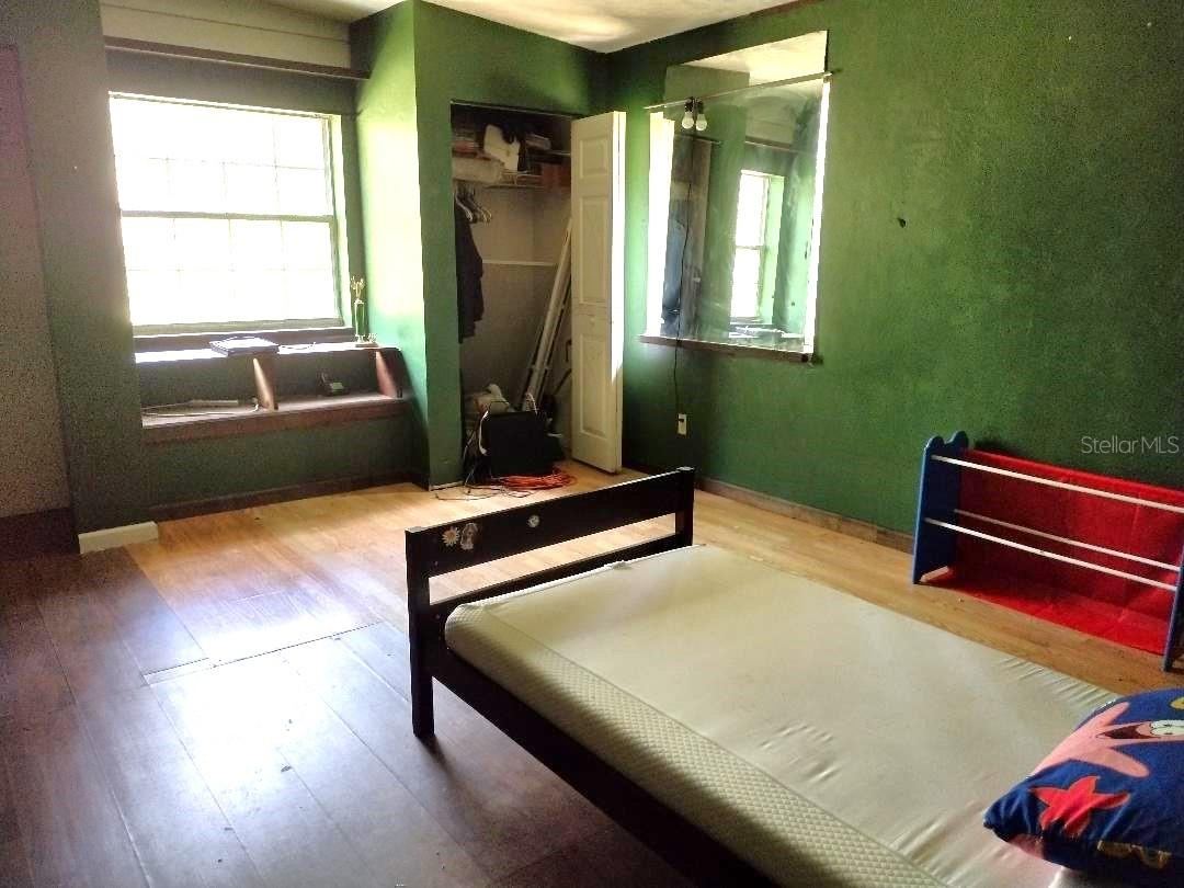 Photo 15 of 20