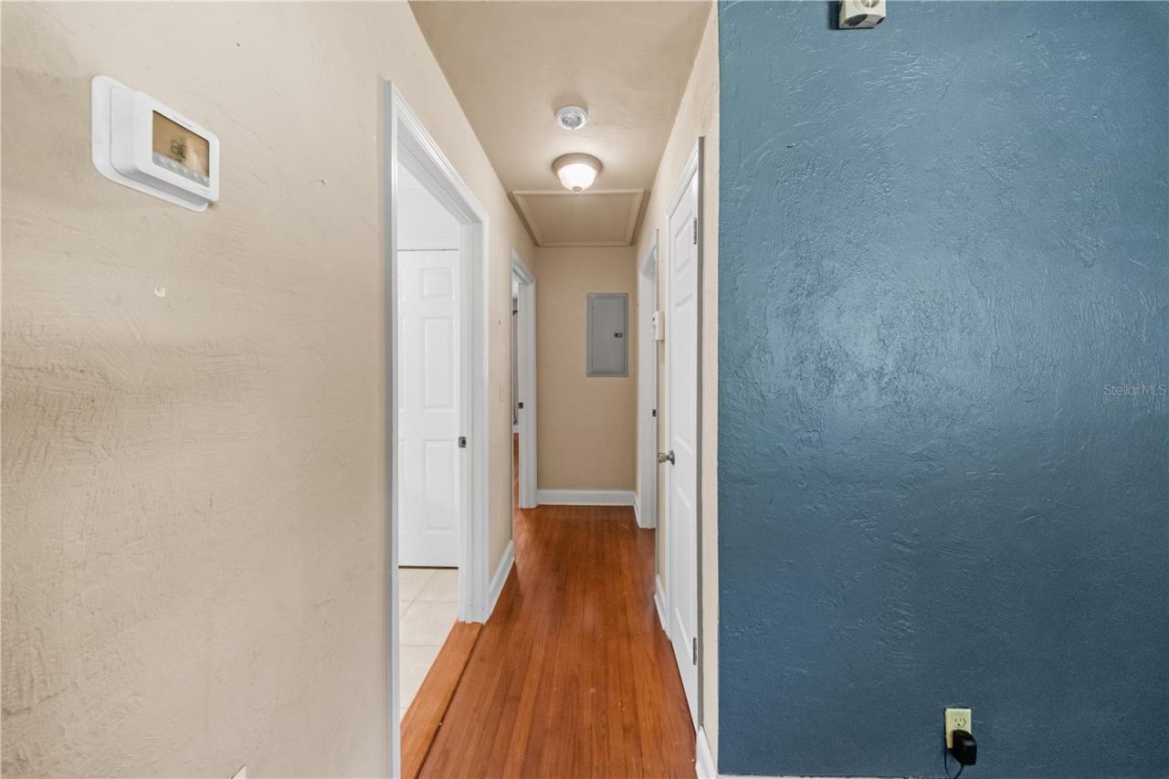 Photo 11 of 20
