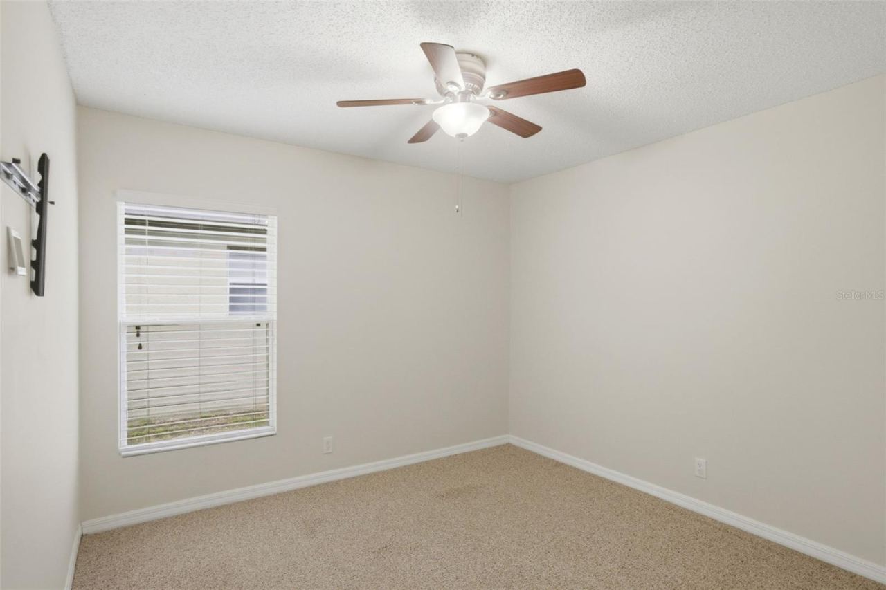 Photo 15 of 20
