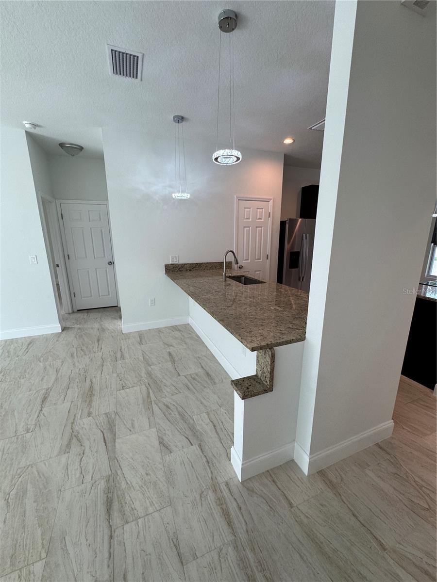Photo 4 of 20: Model Home 1780 Converse Ct