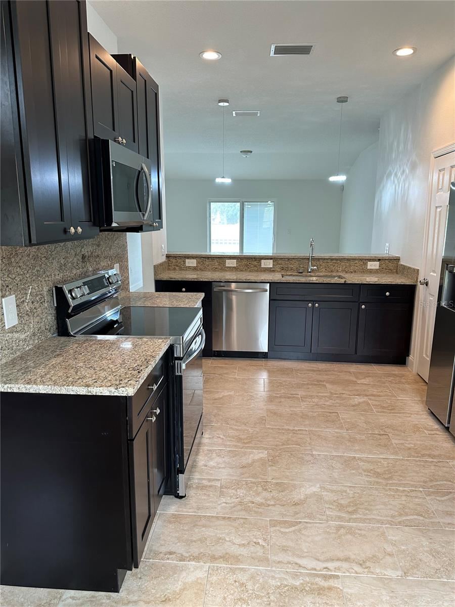 Photo 10 of 20: model home photo 1780 Converse Ct Deltona