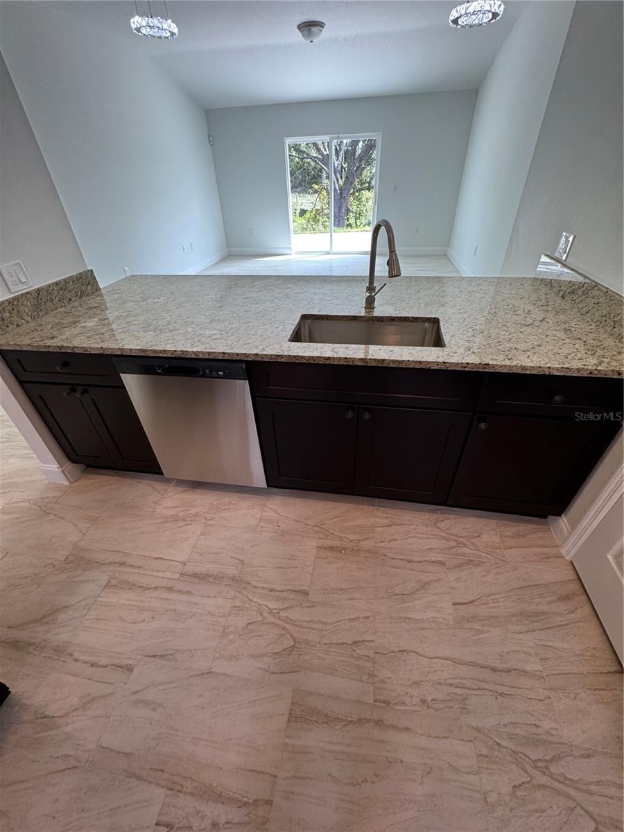 Photo 15 of 20: Model Home 1780 Converse Ct