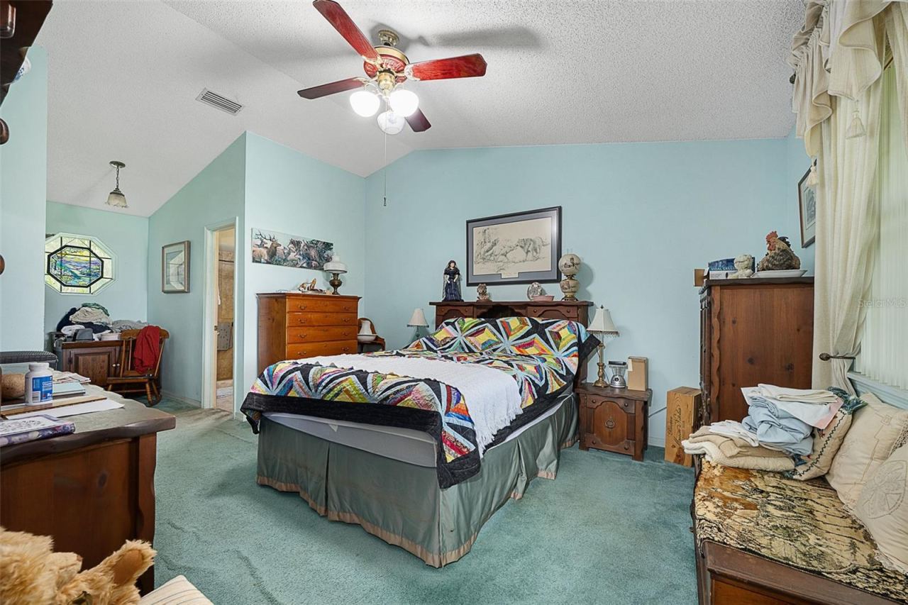Photo 17 of 20
