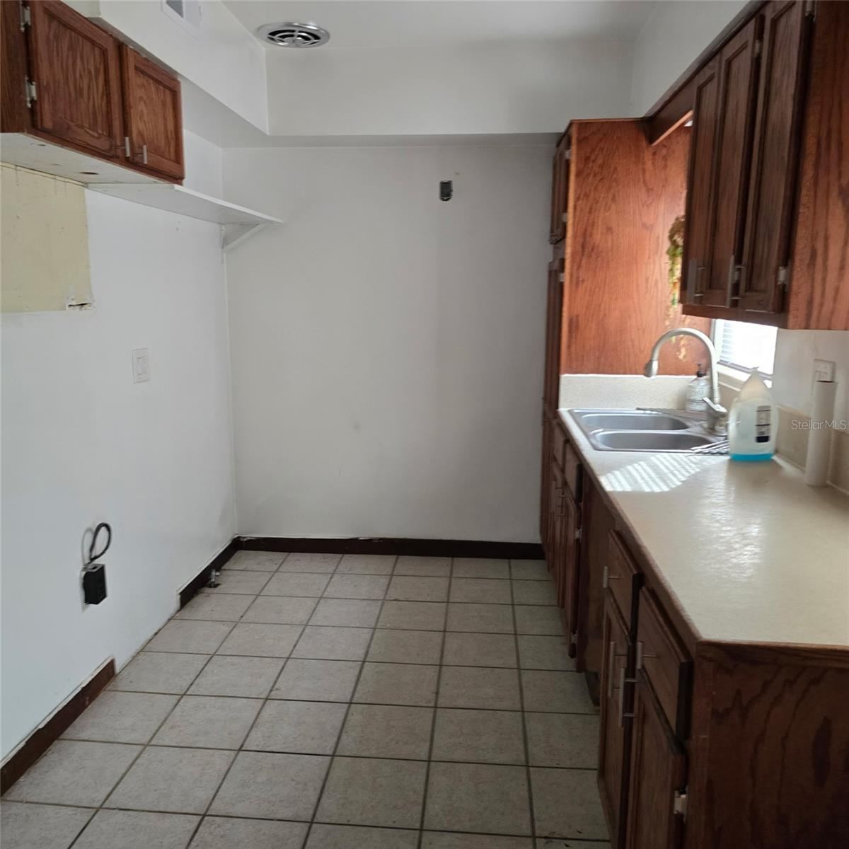Photo 7 of 20