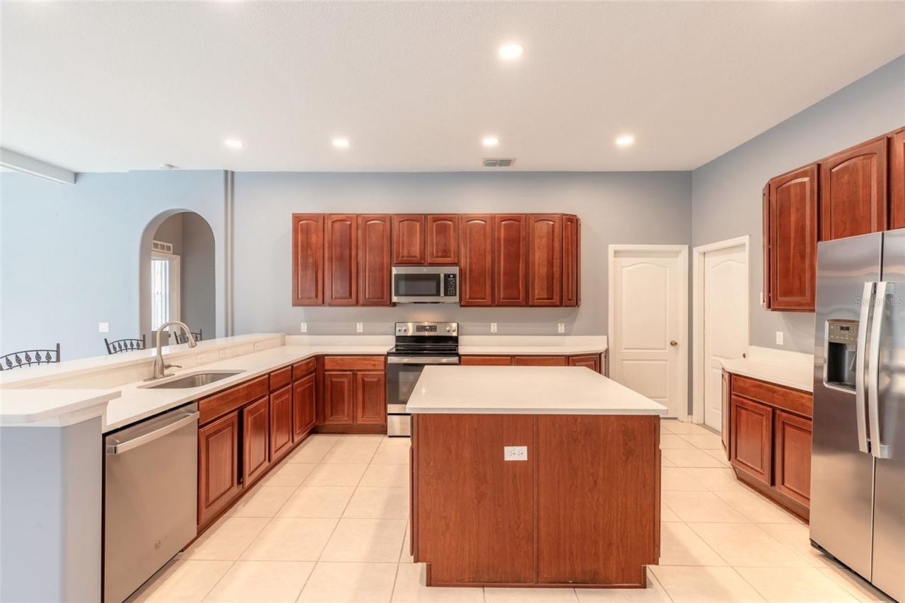 Photo 8 of 20: Kitchen