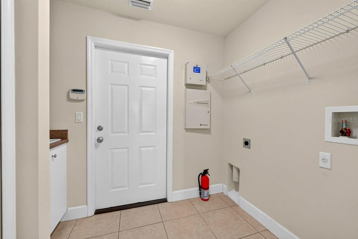 Photo 16 of 20