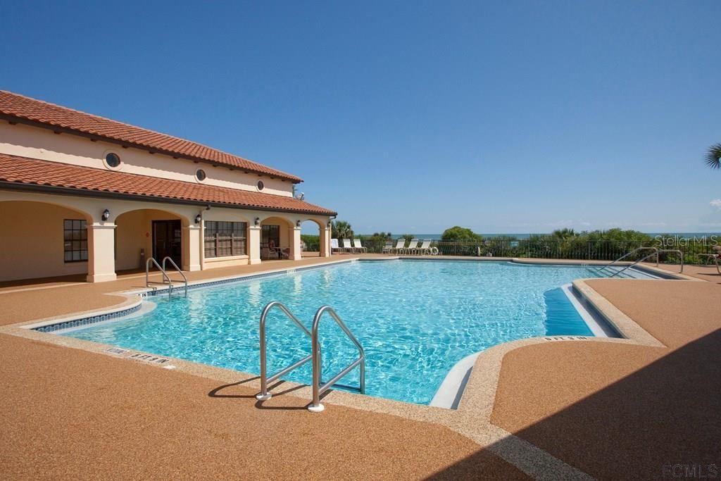 Photo 11 of 19: Ocean Front Clubhouse Pool