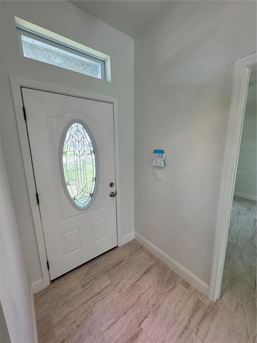 Photo 14 of 20: model home 1780 Converse Ct