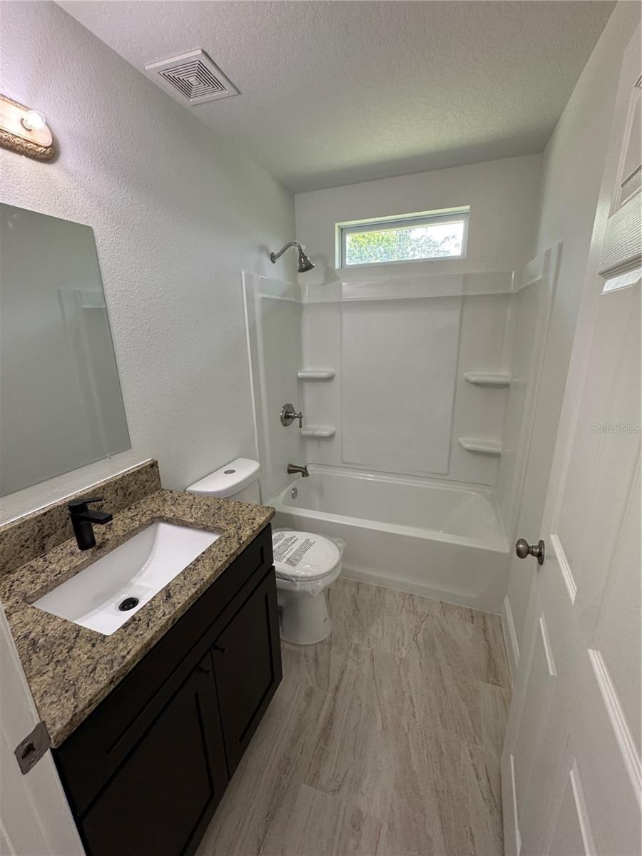 Photo 18 of 20: model home 1780 Converse Ct