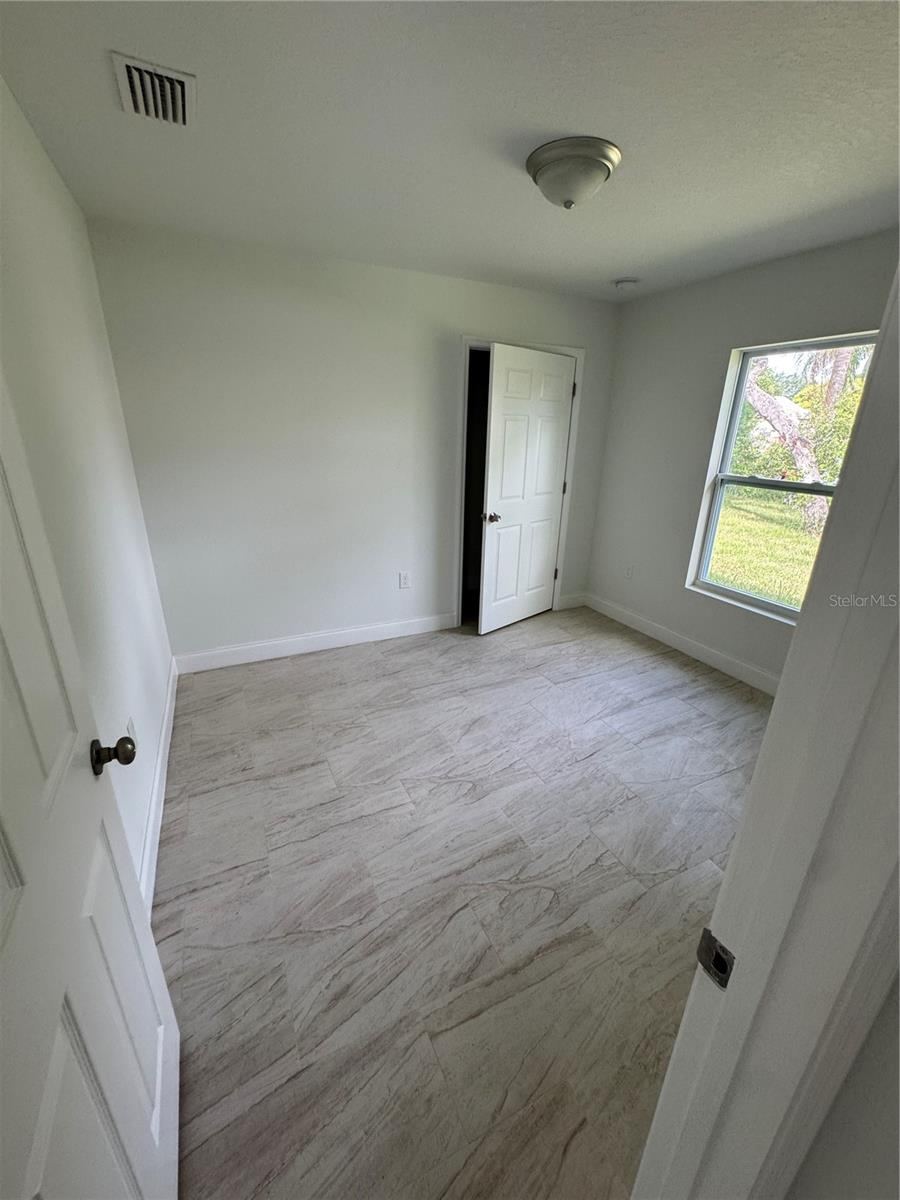 Photo 17 of 20: model home 1780 Converse Ct