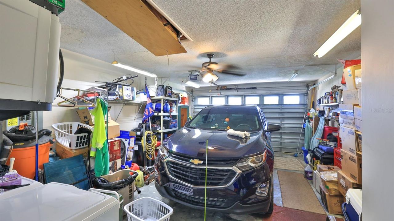 Photo 10 of 20: Oversized 1 Car Garage