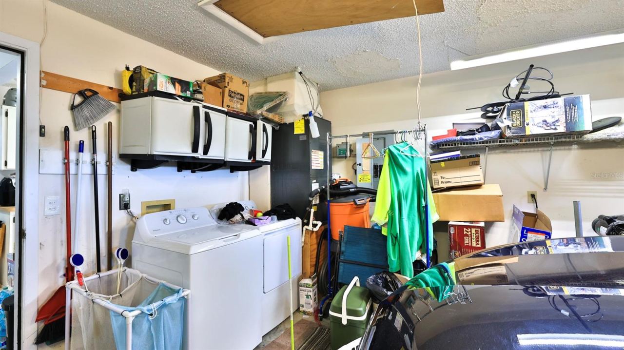 Photo 11 of 20: Laundry Area