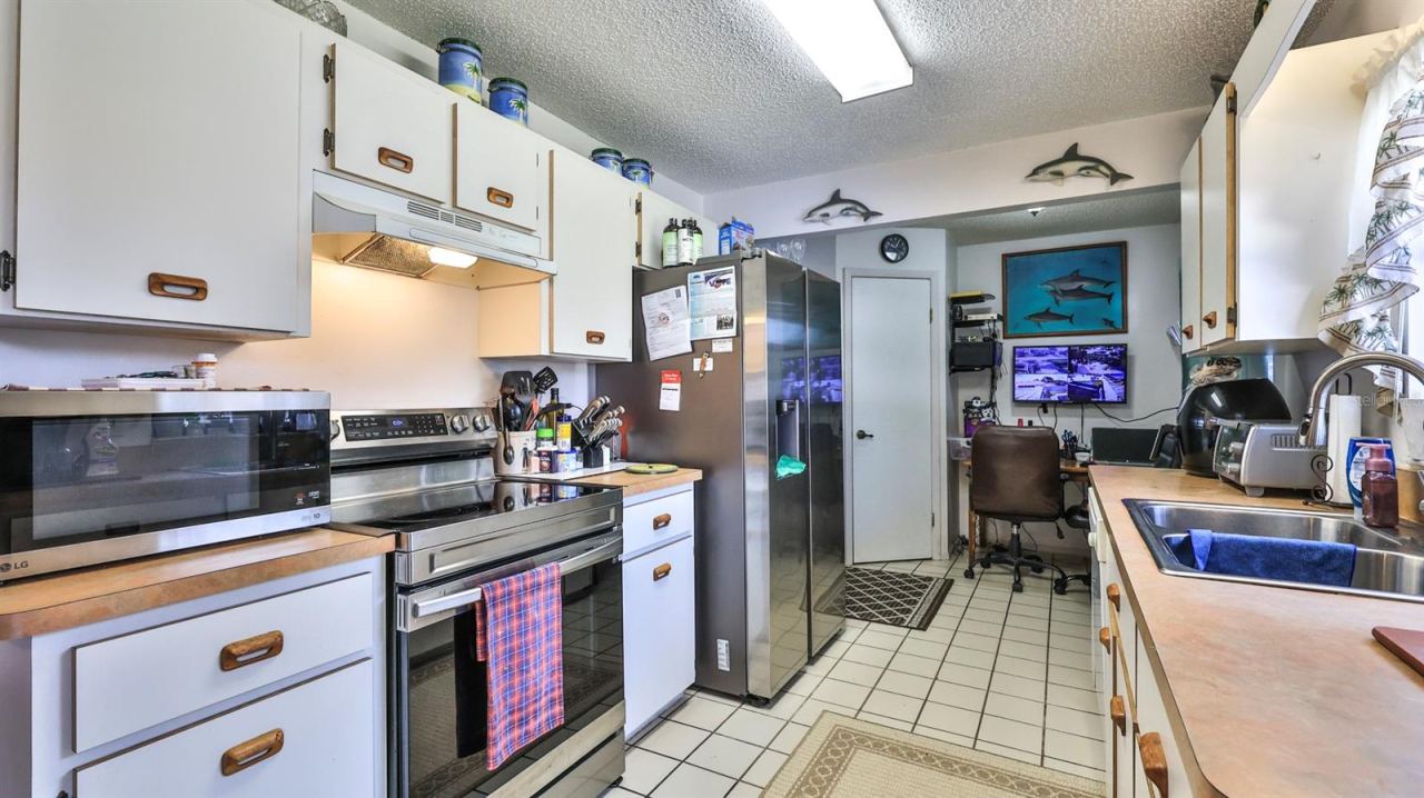 Photo 9 of 20: Kitchen View 2