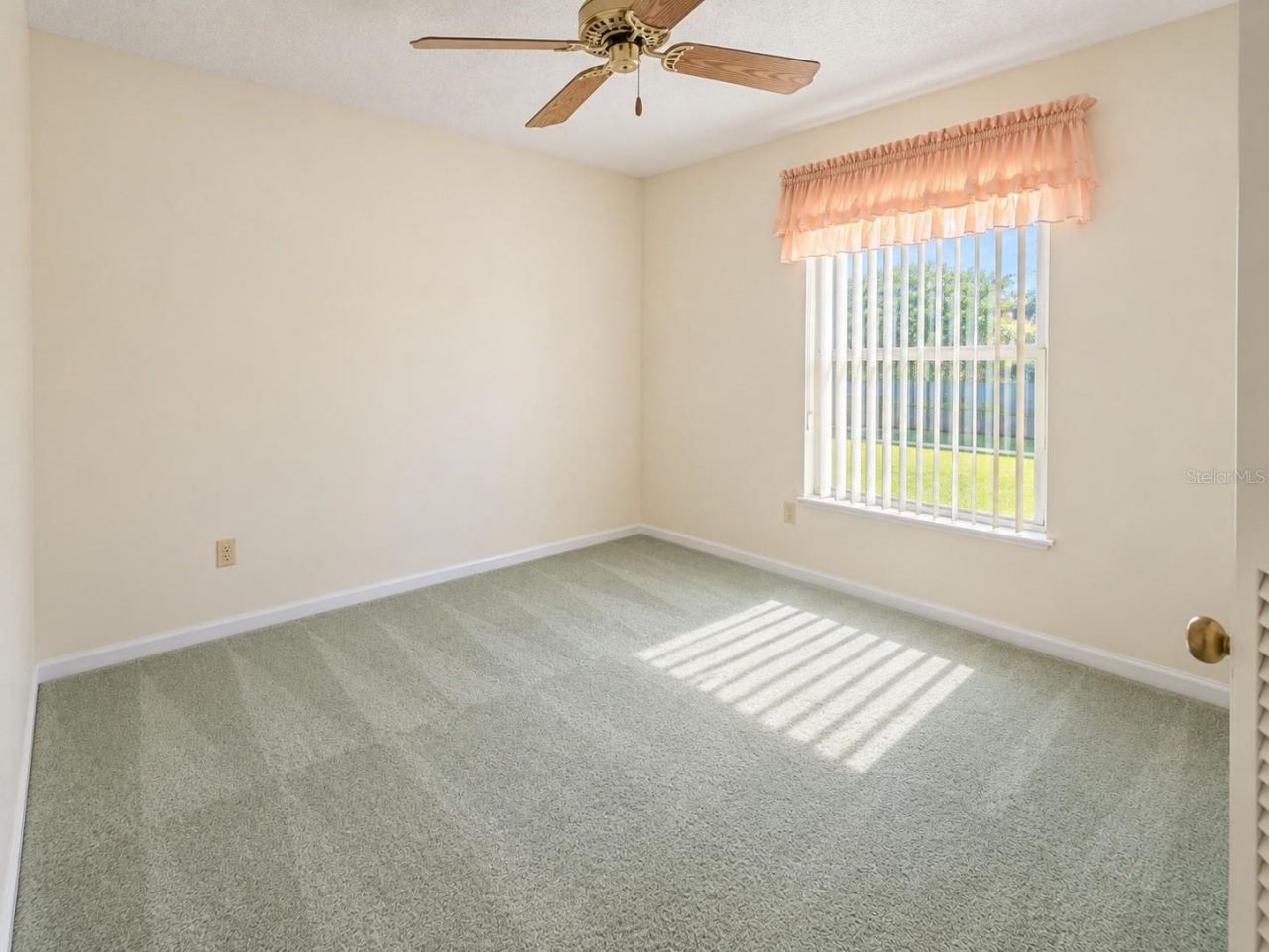 Photo 20 of 20: 2nd bedroom