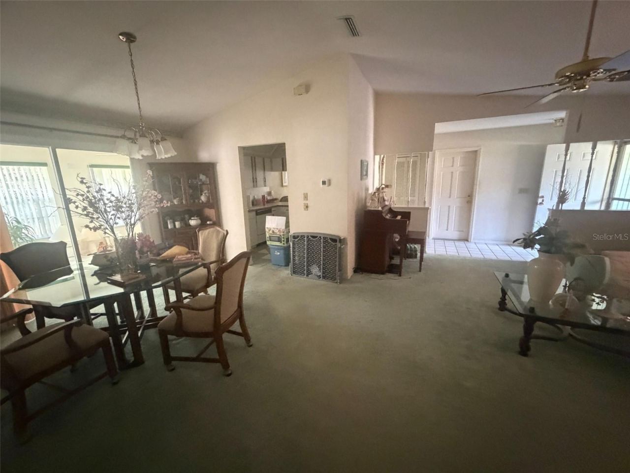 Photo 8 of 20: Living/Dining room as it shows now
