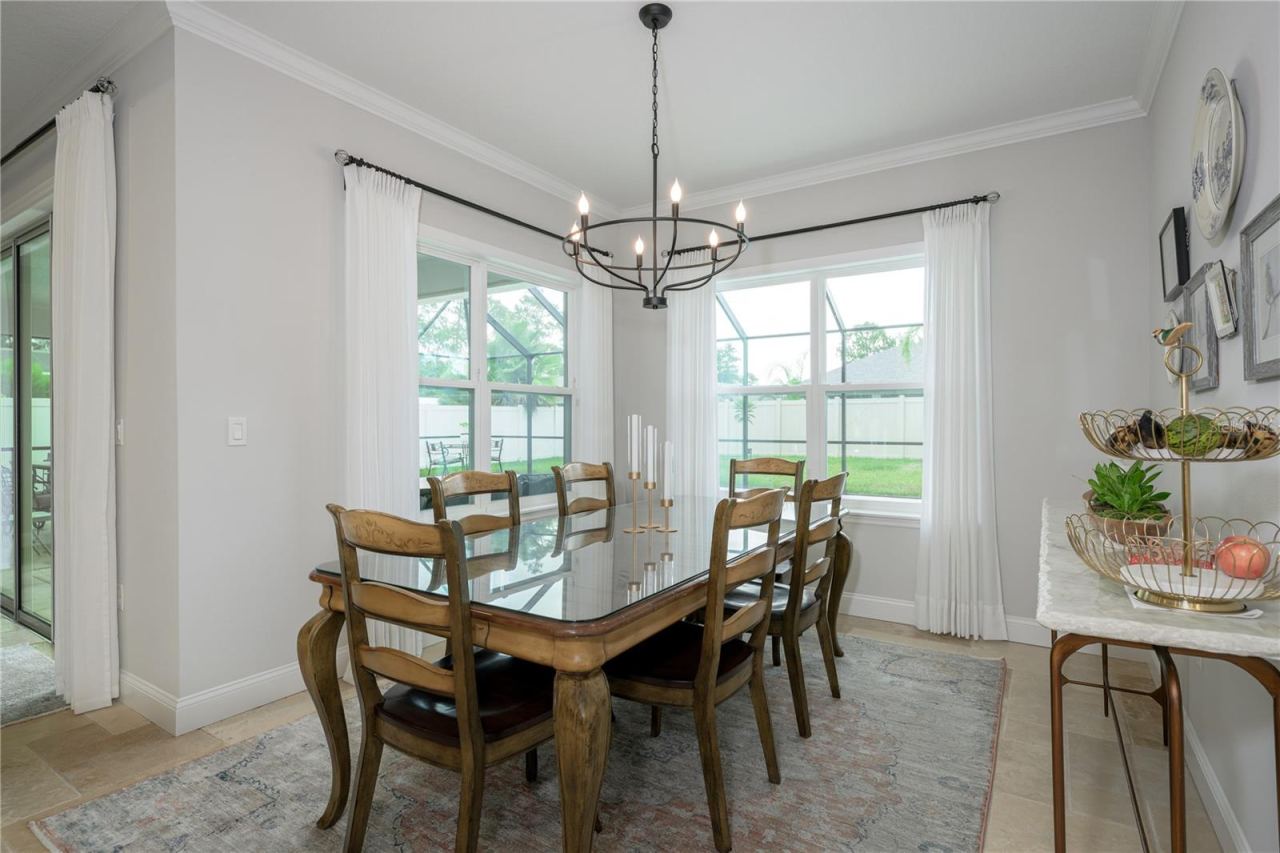 Photo 8 of 20: View of Dining room