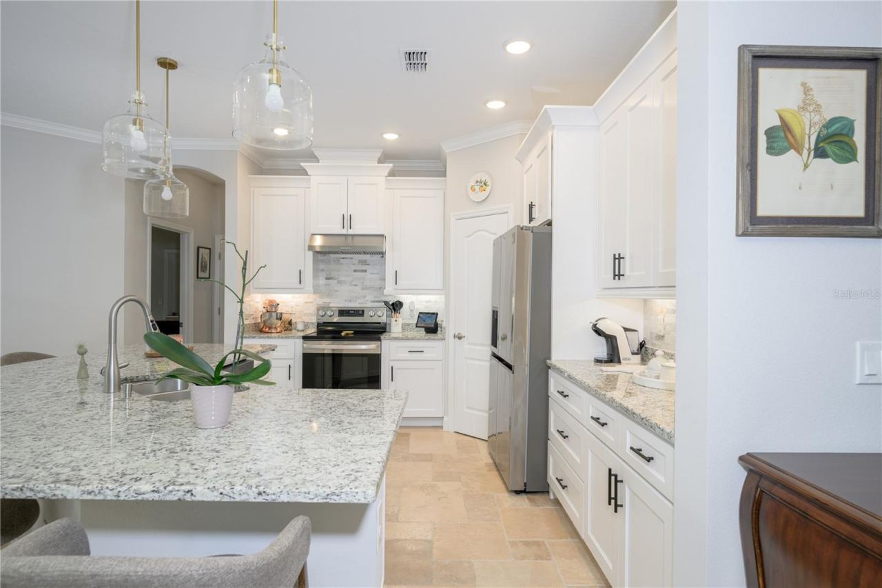 Photo 6 of 20: Partial view of Kitchen