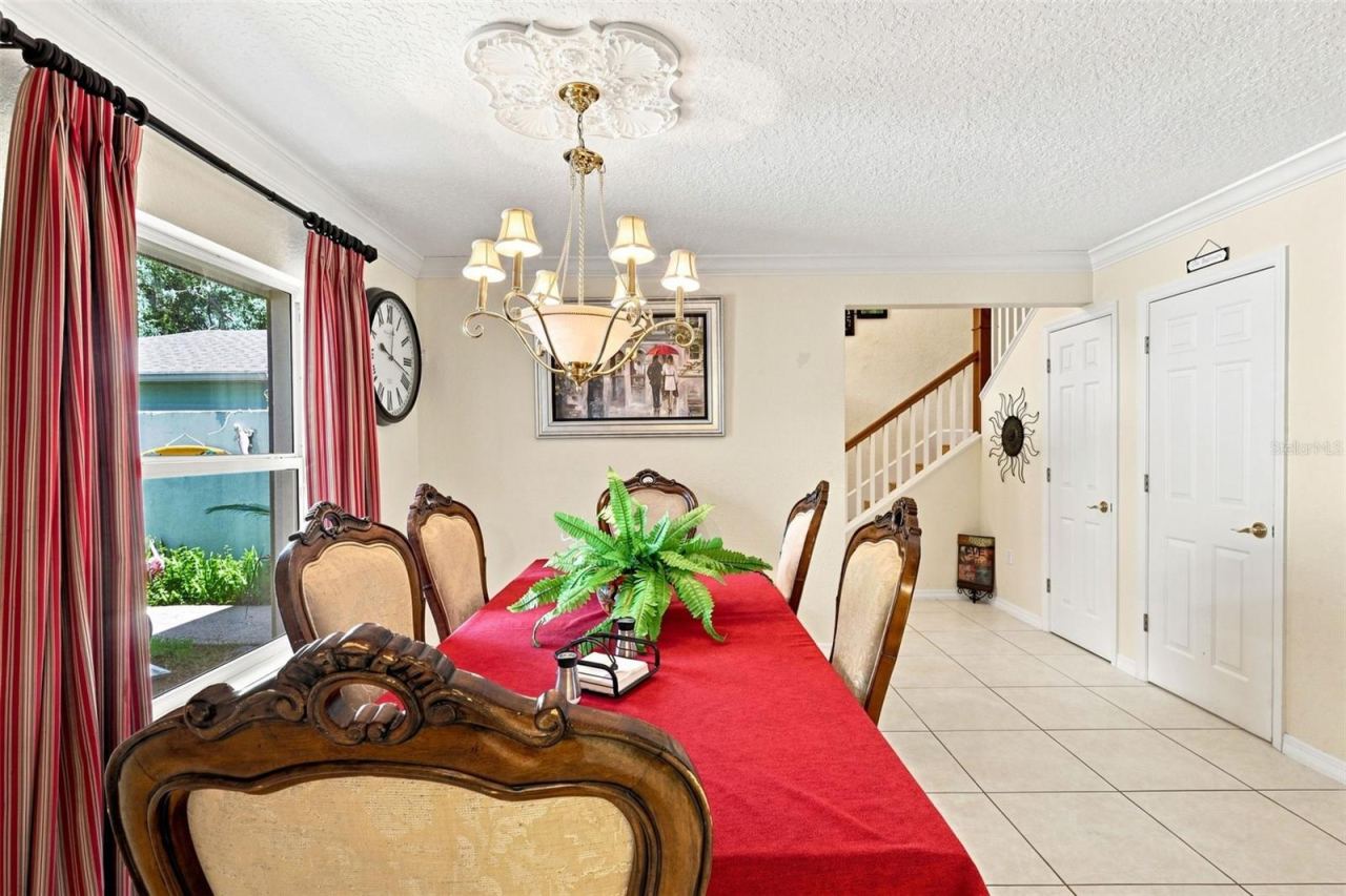 Photo 19 of 20: Dinning Room