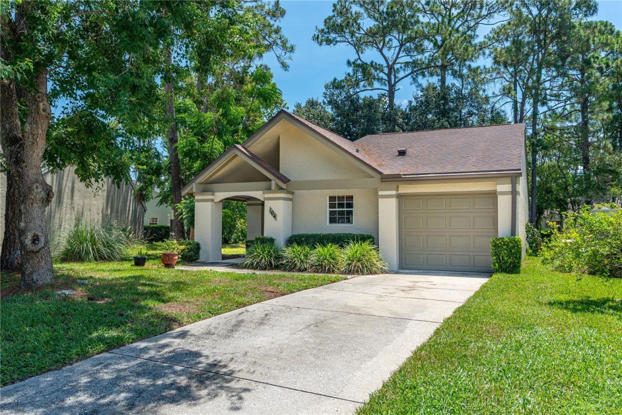 Photo 7 of 20: 104 Shoal Creek Cir., Daytona Beach