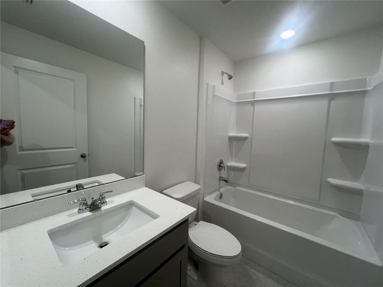 Photo 11 of 20